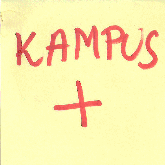 Logo inicjatywy kampus plus. Czerwony napis kampus plus na żółtym tle